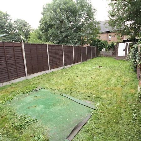 Willesden Lodge لندن المظهر الخارجي الصورة